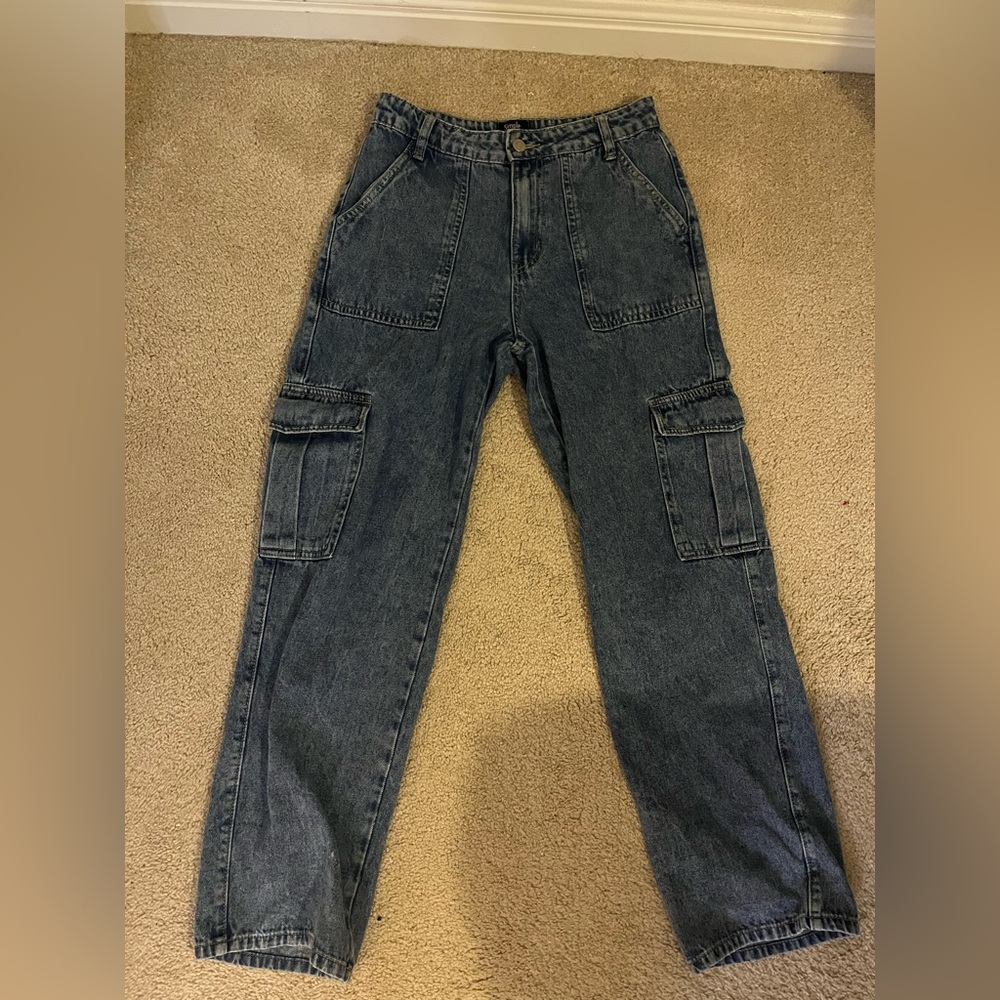 Cargo Jeans 
Size 5/27